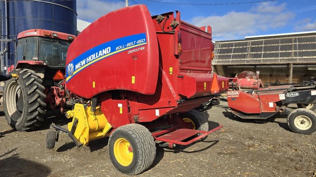 Image of New Holland RB450 CropCutter equipment image 1