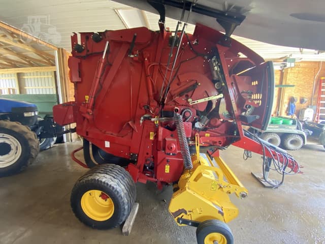 Image of New Holland RB450 equipment image 1