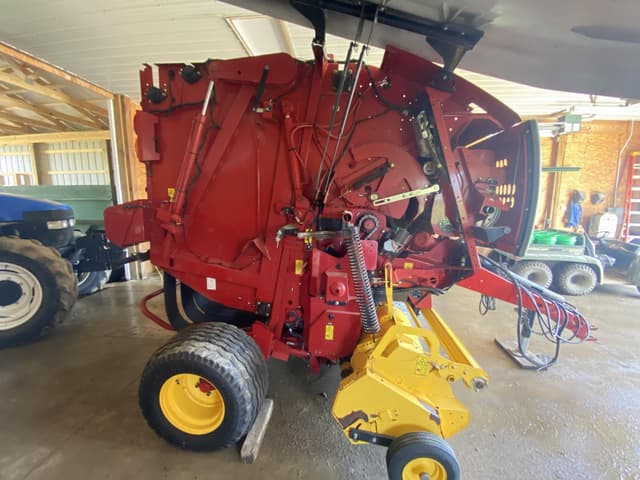Image of New Holland RB450 equipment image 1