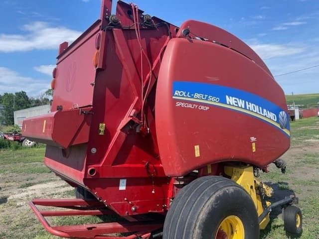 Image of New Holland RB560 equipment image 2
