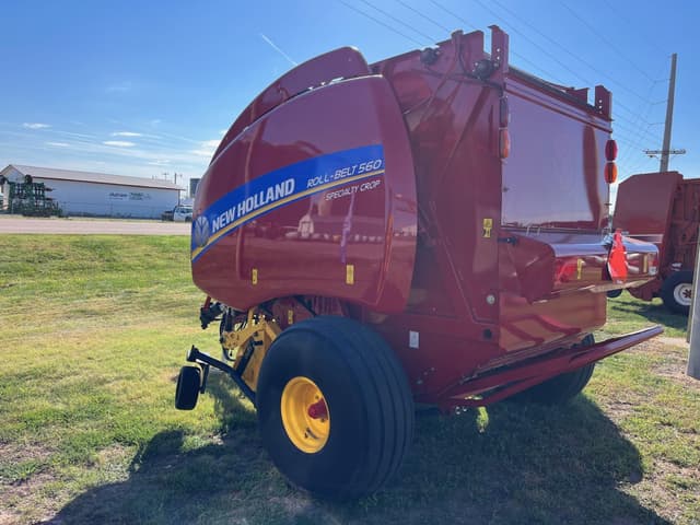 Image of New Holland RB560 equipment image 2