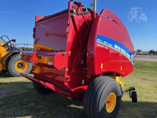 Image of New Holland RB560 Specialty Crop equipment image 4