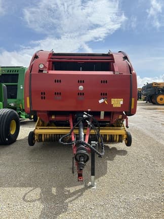 Image of New Holland RB560 Bale Slice equipment image 2