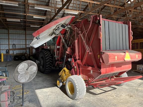 Image of New Holland RB560 Bale Slice equipment image 1