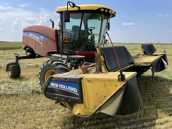 Image of New Holland Speedrower 260 Primary image