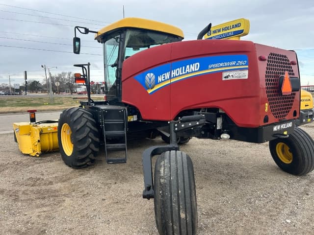 Image of New Holland Speedrower 260 equipment image 2