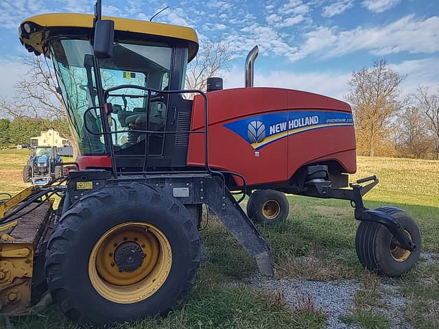 Image of New Holland Speedrower 220 equipment image 1