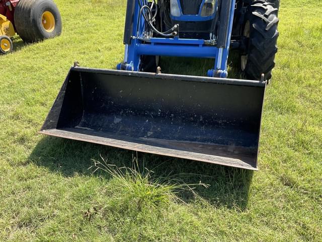 Image of New Holland T4.100 equipment image 4