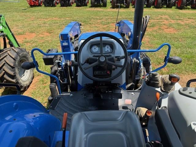 Image of New Holland T4.75 equipment image 3