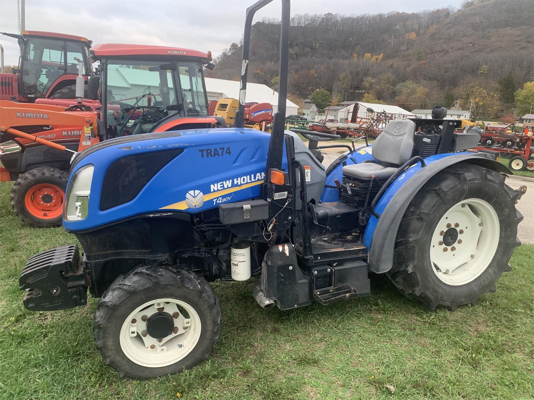 2016 New Holland T4.80V Equipment Image0