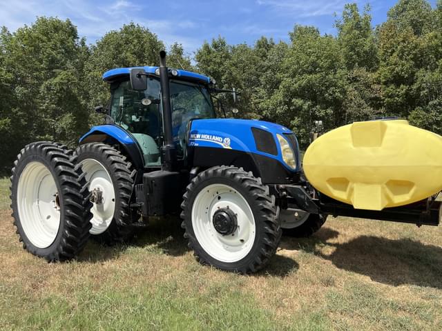 Image of New Holland T7.210 equipment image 4