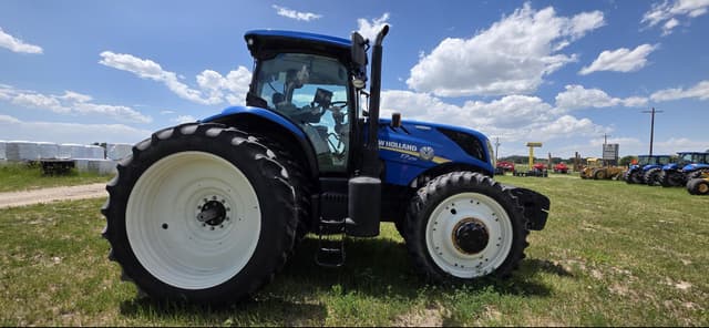 Image of New Holland T7.270 equipment image 1
