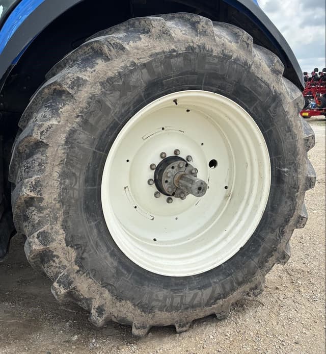 Image of New Holland T7.315 equipment image 3