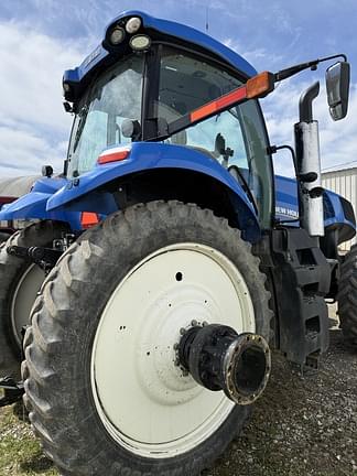 Image of New Holland T8.320 equipment image 2