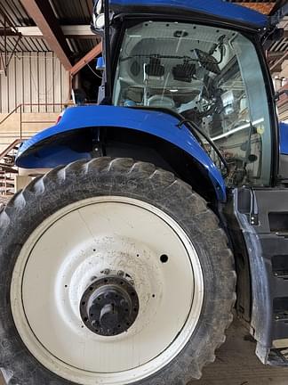 Image of New Holland T8.320 equipment image 1