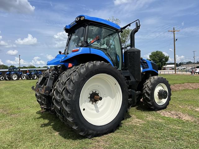 Image of New Holland T8.350 equipment image 2