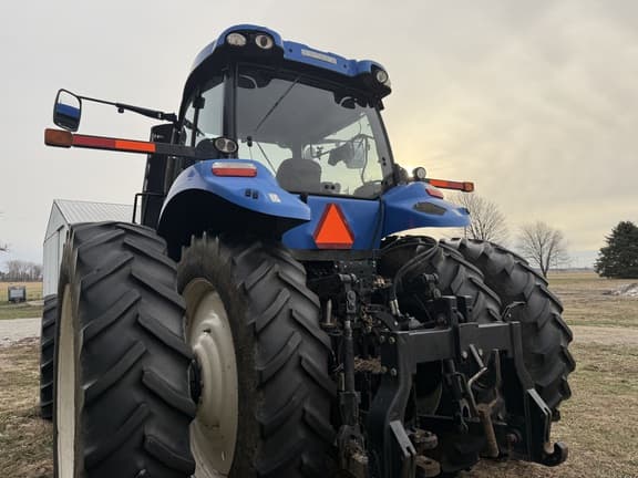 Image of New Holland T8.410 equipment image 1