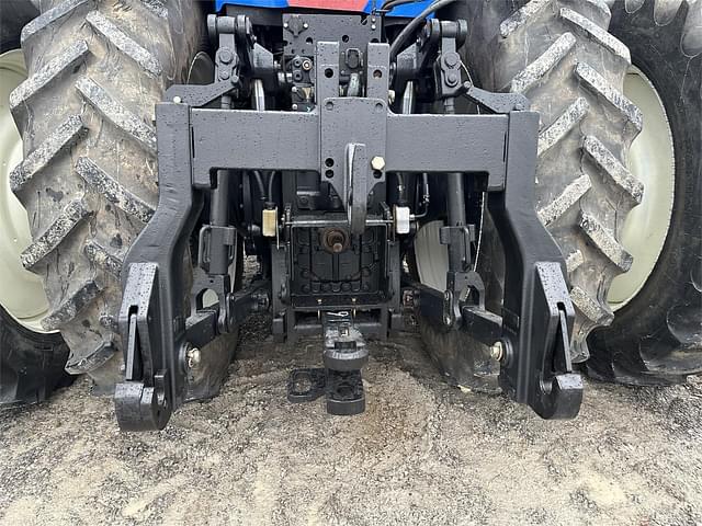 Image of New Holland T8.410 equipment image 4