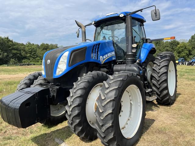 Image of New Holland T8.410 equipment image 2