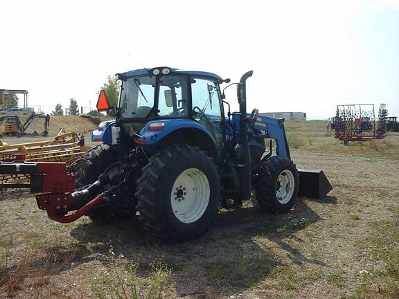 Image of New Holland TS6.120 equipment image 2