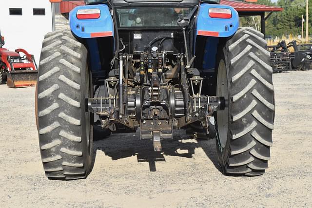 Image of New Holland TS6.140 equipment image 4