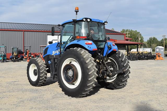 Image of New Holland TS6.140 equipment image 2