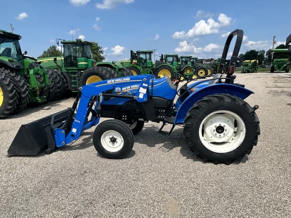 Image of New Holland Workmaster 50 equipment image 2