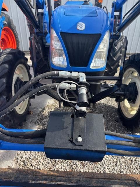 Image of New Holland Workmaster 60 equipment image 3