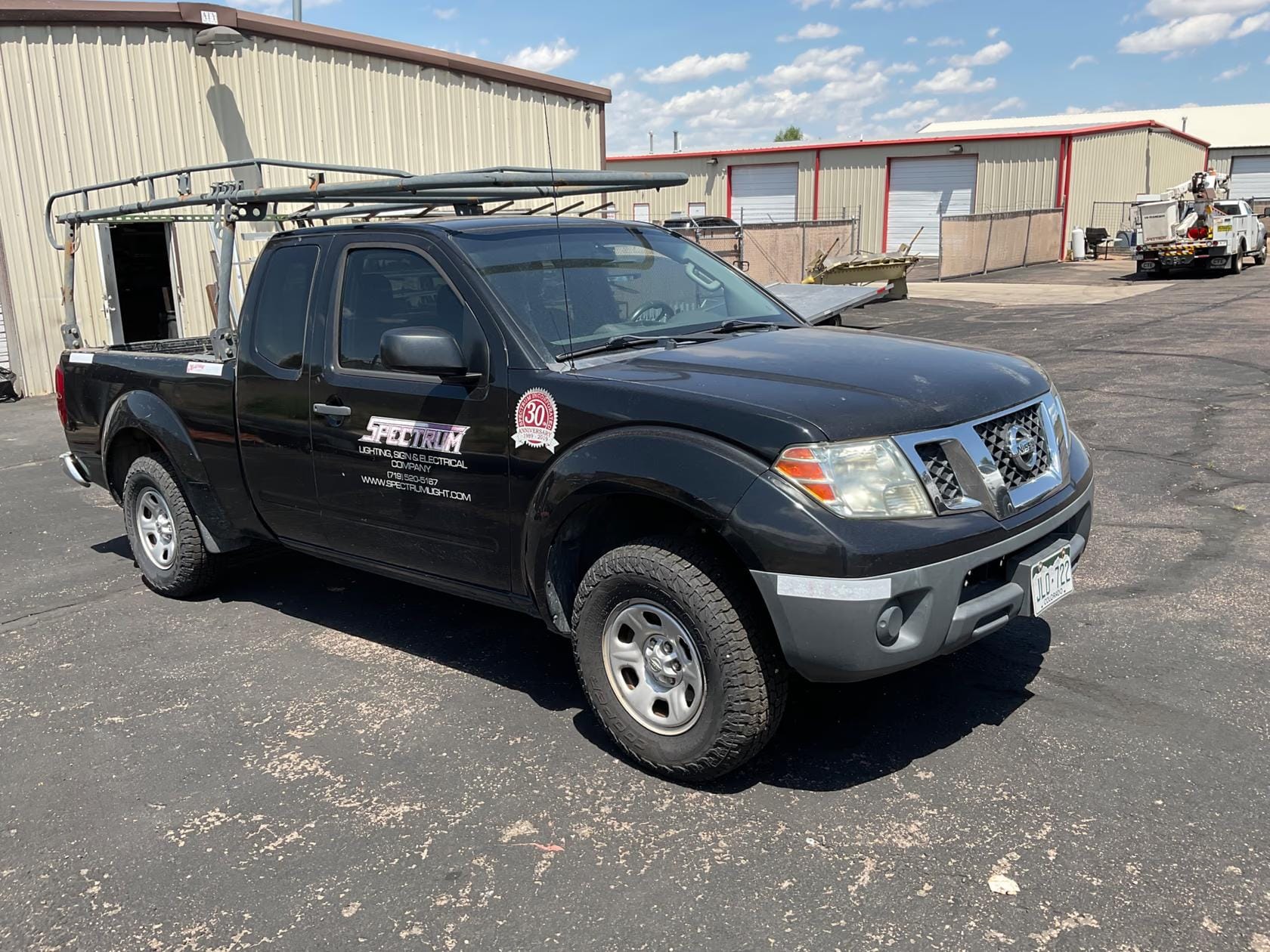 2016 Nissan Frontier Equipment Image0