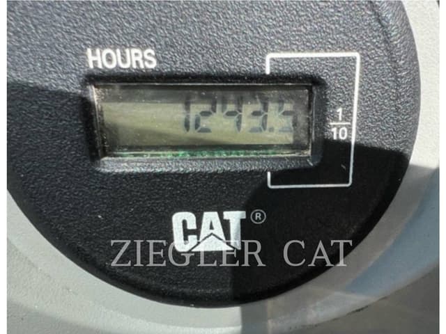 Image of Caterpillar 326FL equipment image 4