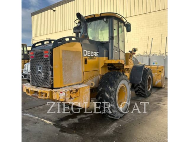 Image of John Deere 524K equipment image 2