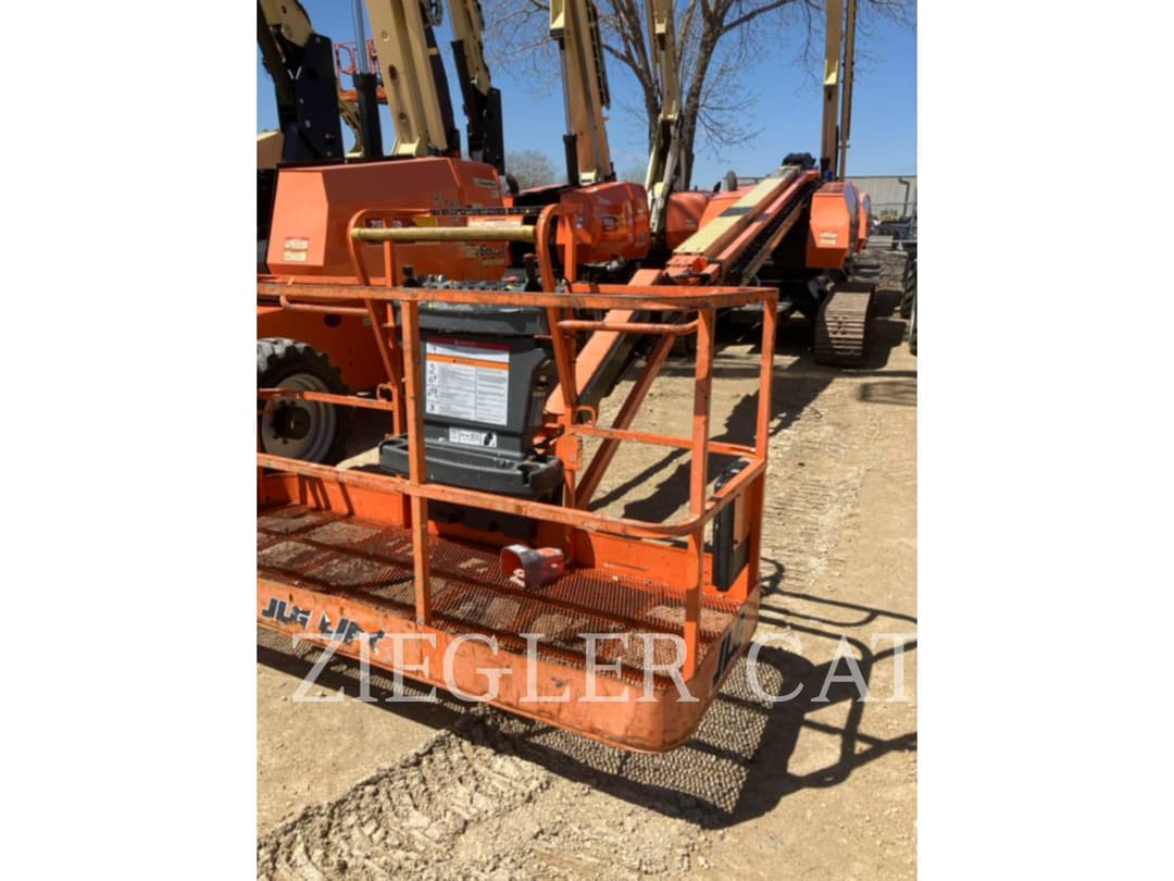 Image of JLG 660SJC Primary image