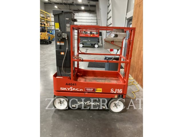 Image of Sky Jack SJ16 equipment image 4