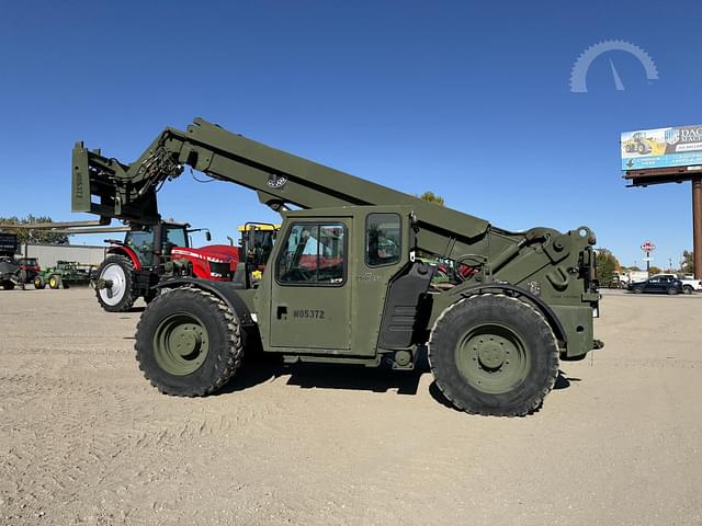 Image of Oshkosh MMV3 equipment image 4