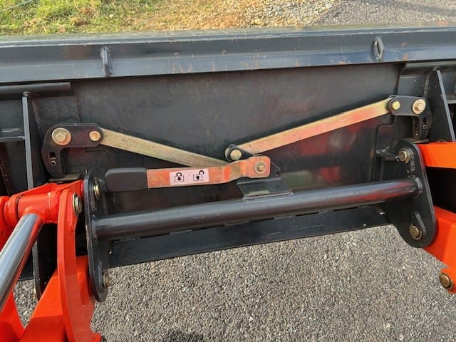 2016 Kioti CK2510 Equipment Image0