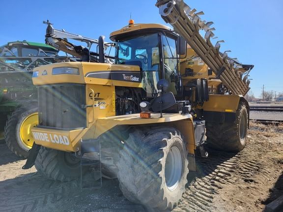 2016 Terra-Gator TG8400B Equipment Image0