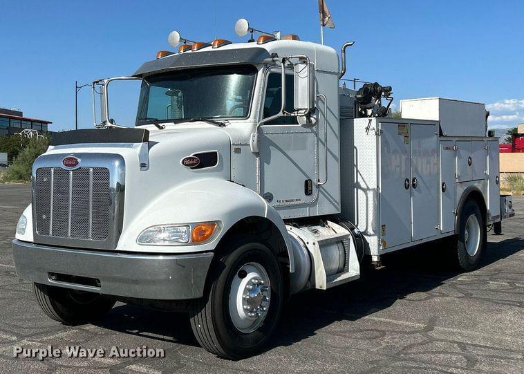 Image of Peterbilt 337 Primary image