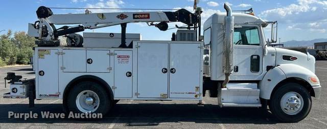Image of Peterbilt 337 equipment image 3
