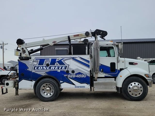 Image of Peterbilt 337 equipment image 3