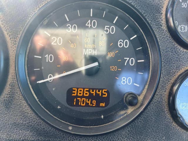 Image of Peterbilt 365 equipment image 2