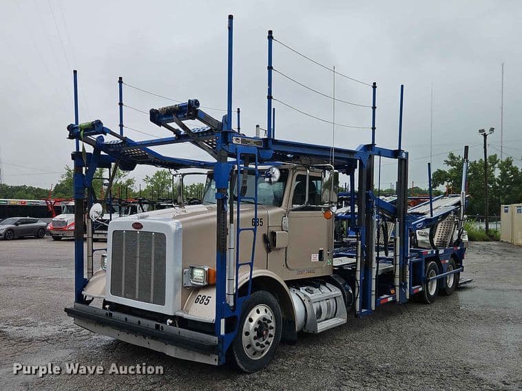 Image of Peterbilt 365 Primary image