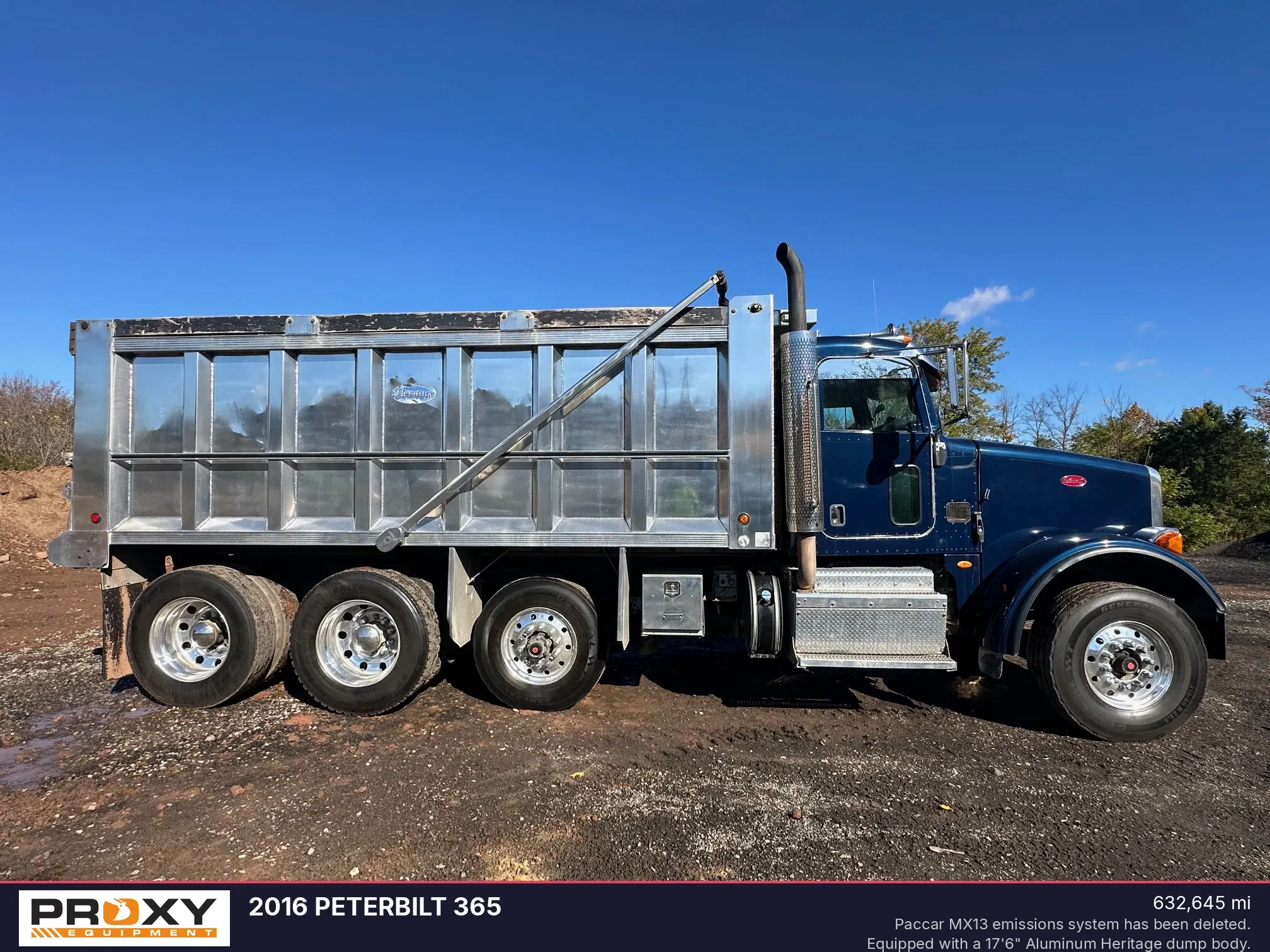 2016 Peterbilt 365 Equipment Image0