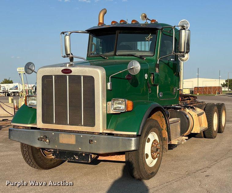 Image of Peterbilt 365 Primary image
