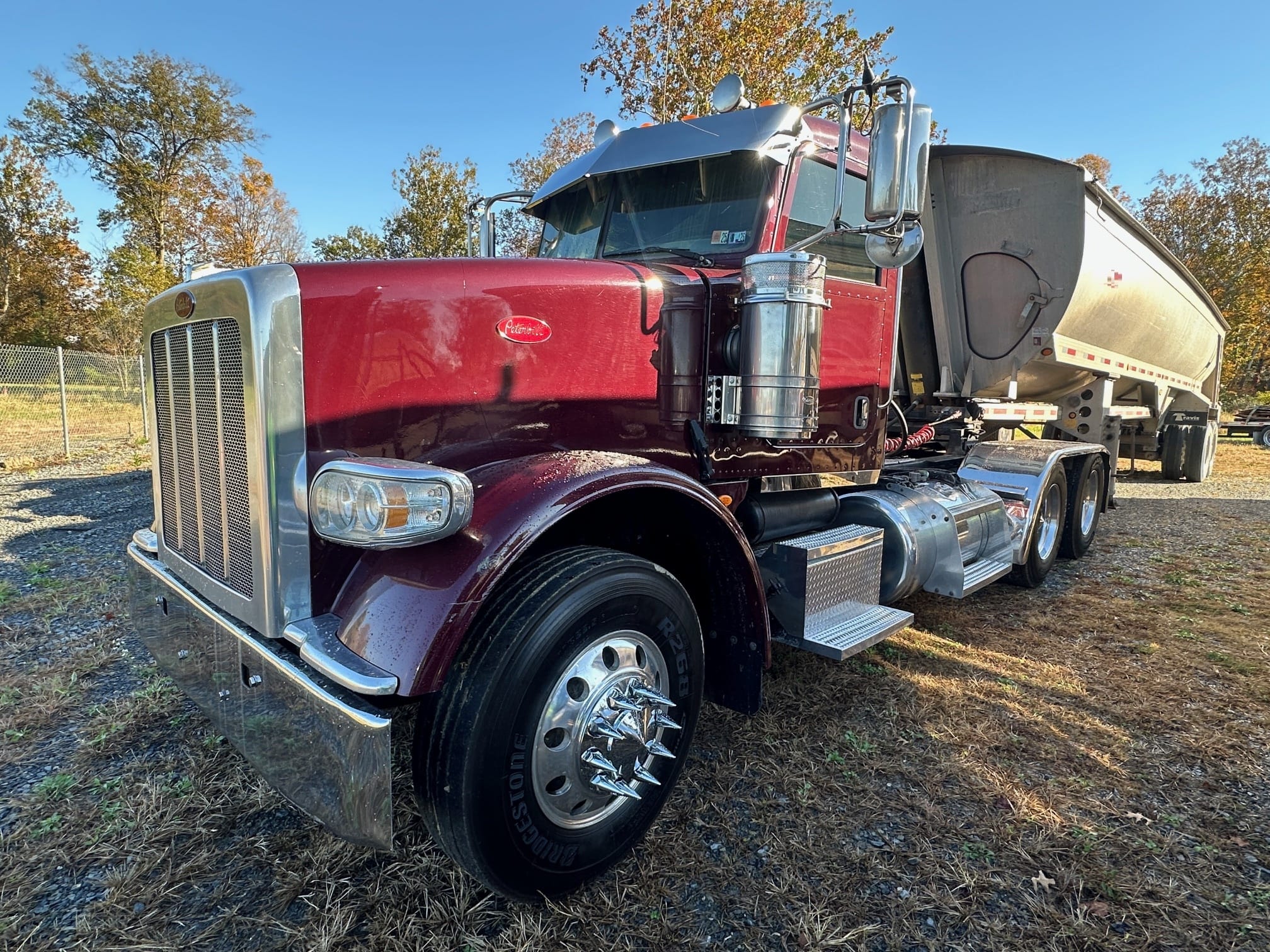 2016 Peterbilt 367 Equipment Image0