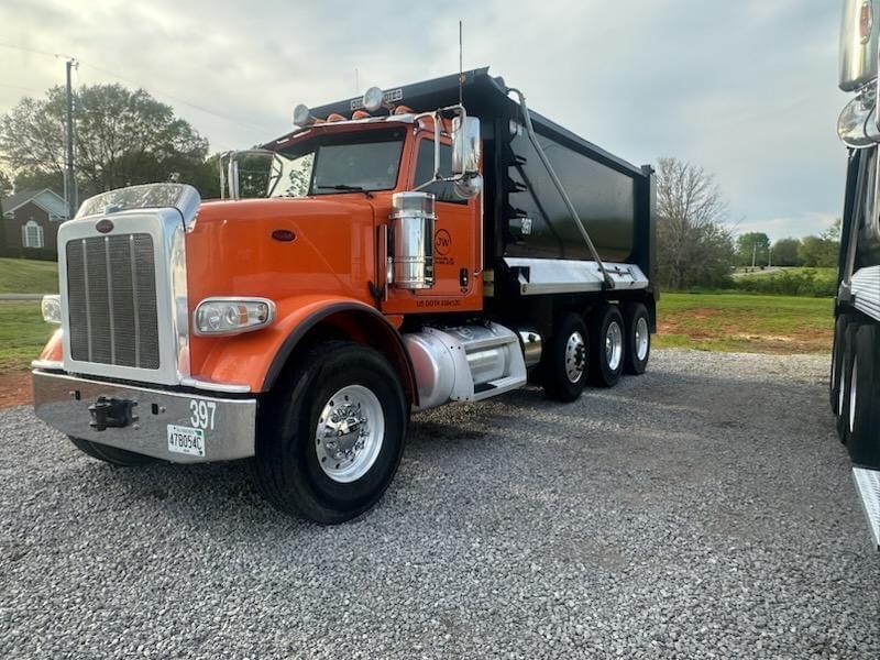 Image of Peterbilt 367 Primary image