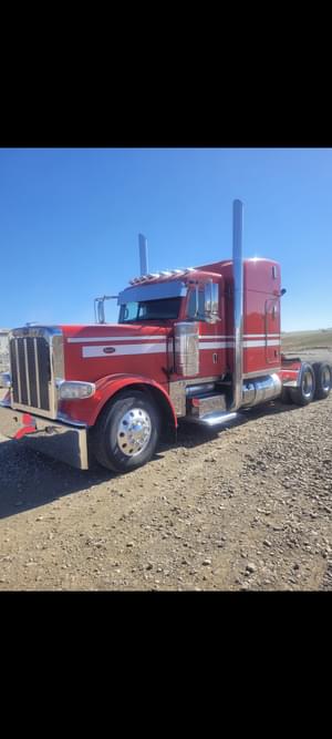 2016 Peterbilt 389 Image