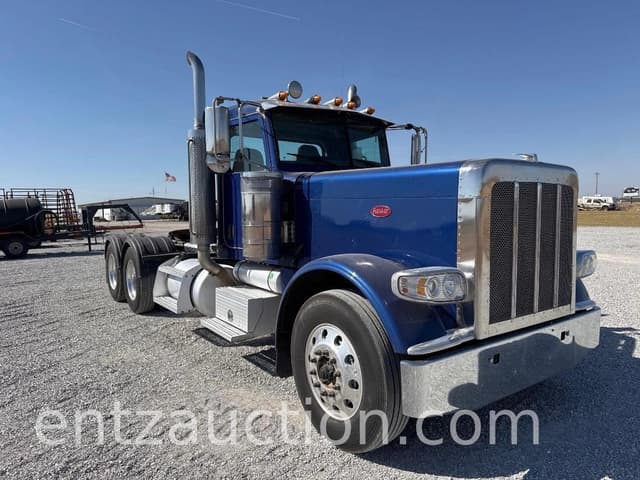 Image of Peterbilt 389 equipment image 2