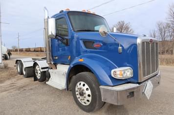 Main image Peterbilt 567