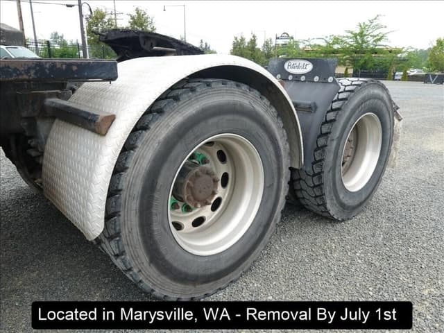 Image of Peterbilt 567 equipment image 2