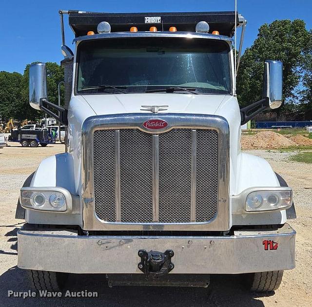 Image of Peterbilt 567 equipment image 1